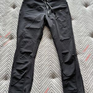 Nike Dri-Fit Leggings, Black, Size M